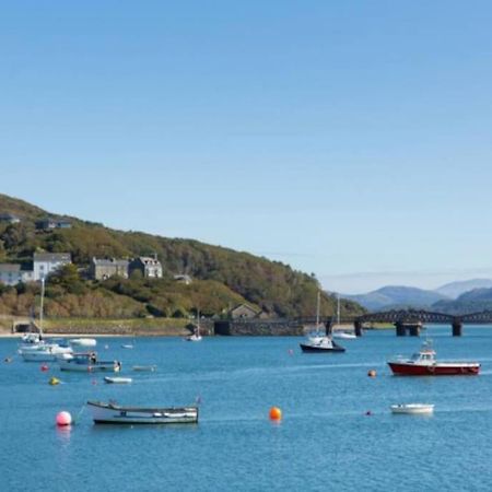 Harbourside 2 Bed Apartment, Barmouth Bridge Views Esterno foto