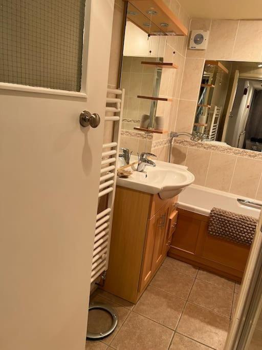 Harbourside 2 Bed Apartment, Barmouth Bridge Views Esterno foto